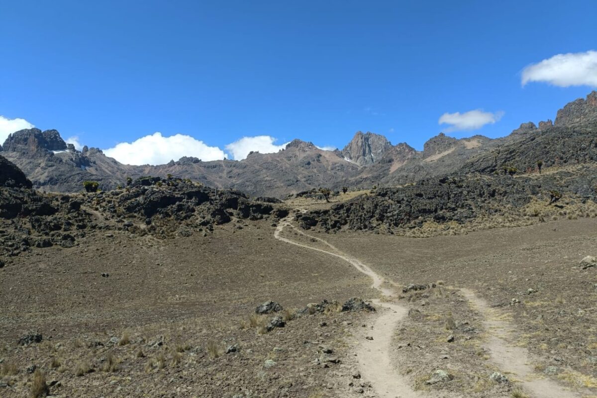 6 Days Mount Kenya Trek