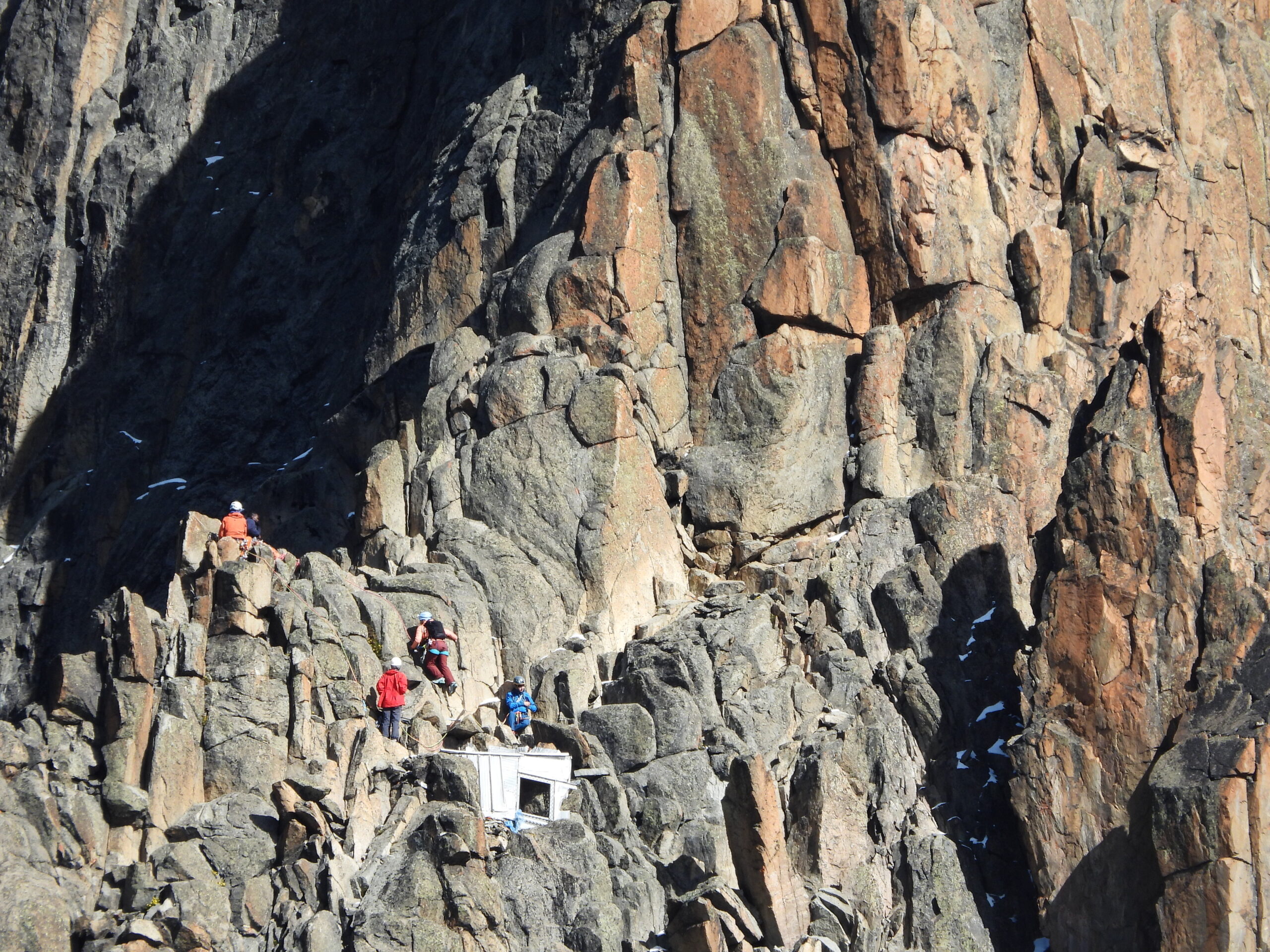 Ahambi Tours (3) Ahambi Tours (3)